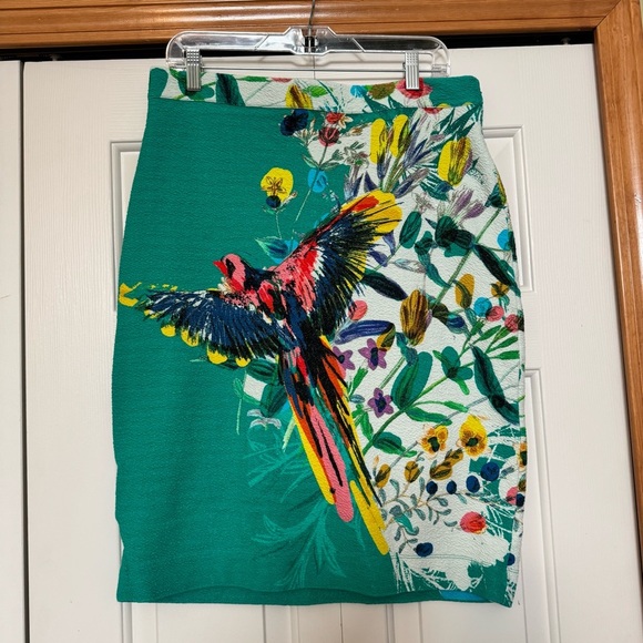ANTHROPOLOGIE MAEVE Slim Knit Mini Skirt • Rainbow Colorful Tropical Bird - Picture 3 of 9